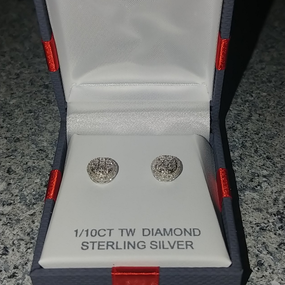 Brandnew Diamond earrings - Picture 3 of 16